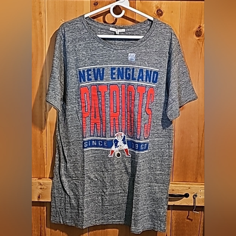 NWT New England Patriots Men's Tee Shirt, Size: XL